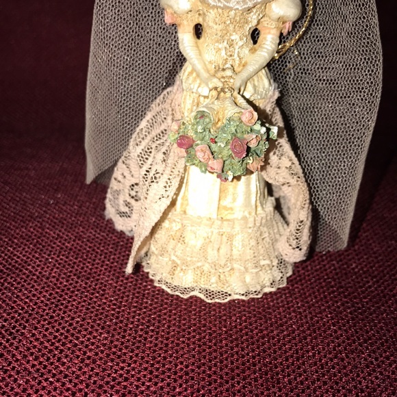 Vintage Ornament Collection Victorian Louis Nichole Bride with Bouquet - Picture 8 of 9